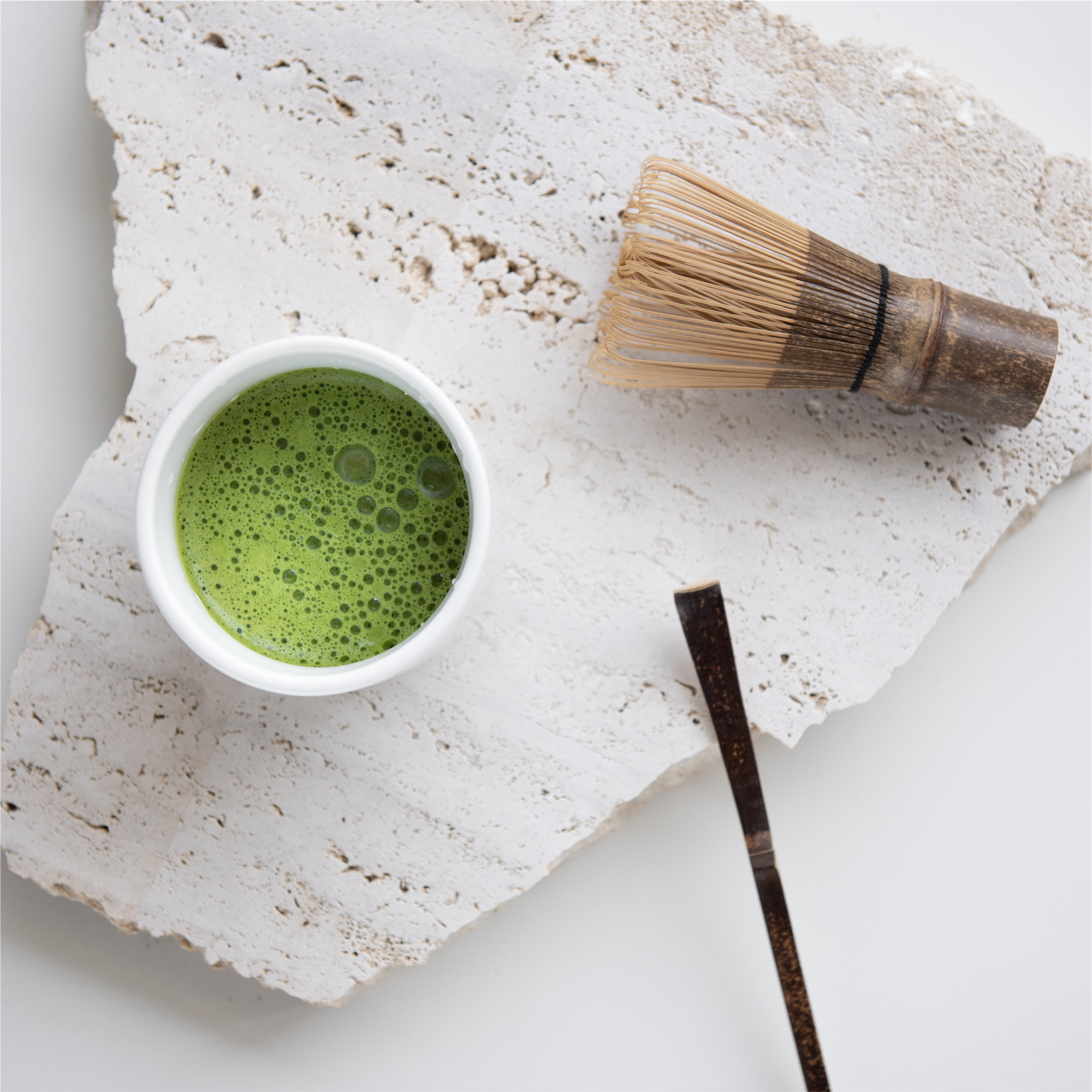 Healthy tea drinking: organic matcha and green tea
