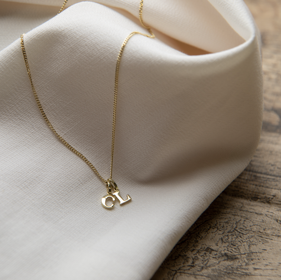 Melanie Mirabel: timeless family jewelry