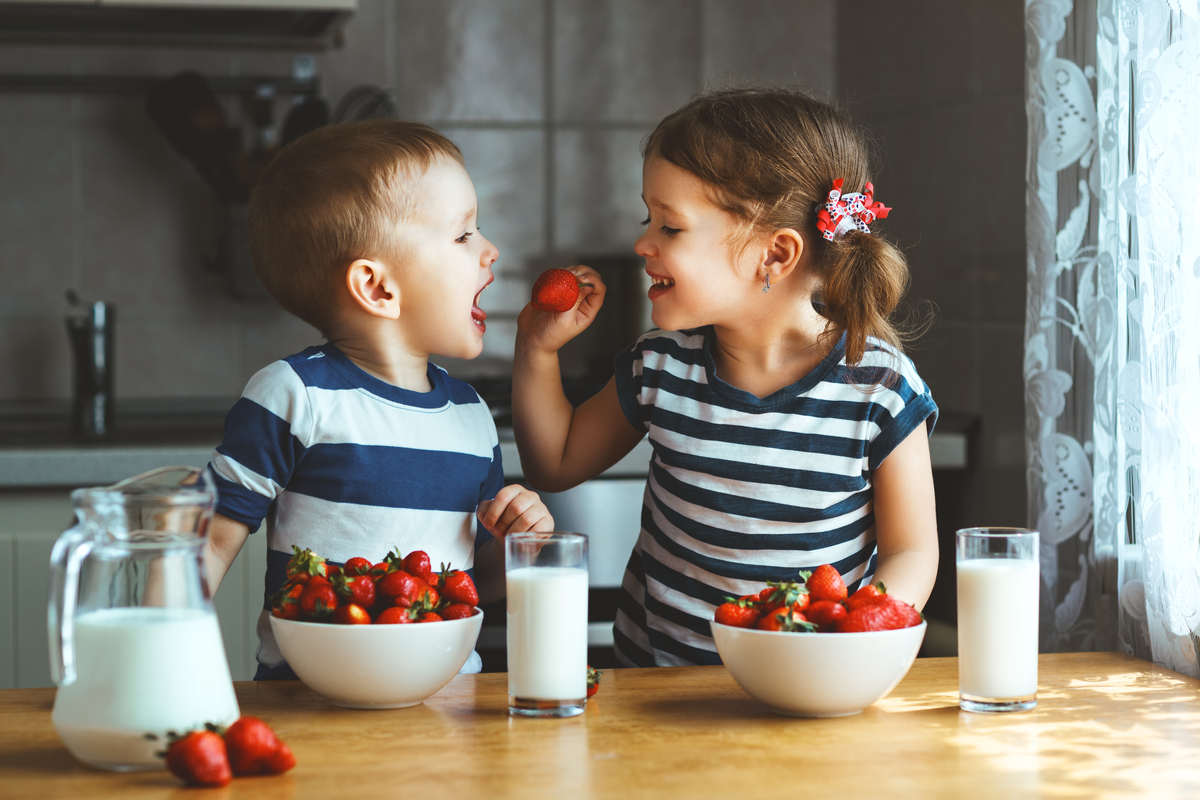 Plastic-free tableware for kids, without the toxins