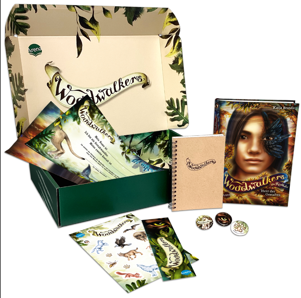 A Woodwalkers box for the new book